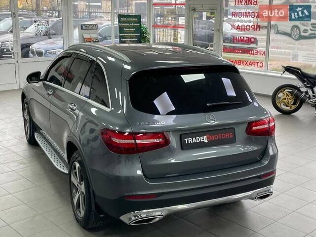 Серый Мерседес ГЛЦ-Класс, объемом двигателя 1.99 л и пробегом 46 тыс. км за 31490 $, фото 12 на Automoto.ua