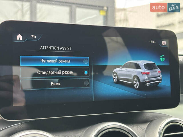 Сірий Мерседес ГЛЦ-Клас, об'ємом двигуна 1.95 л та пробігом 156 тис. км за 37900 $, фото 41 на Automoto.ua