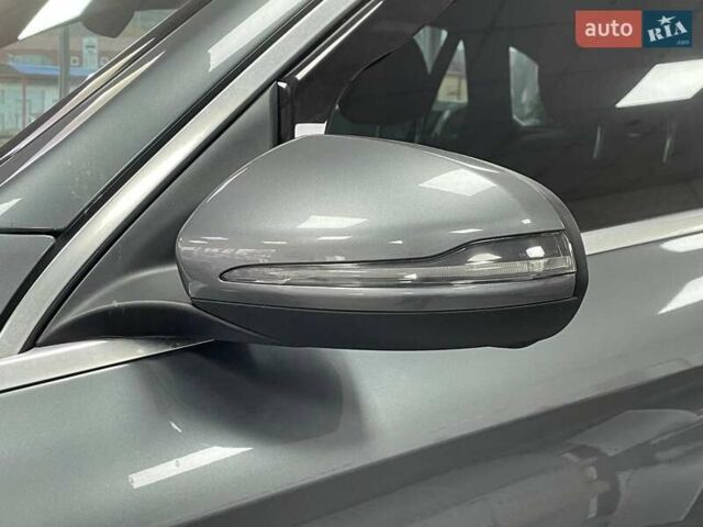 Серый Мерседес ГЛЦ-Класс, объемом двигателя 1.99 л и пробегом 46 тыс. км за 33990 $, фото 14 на Automoto.ua