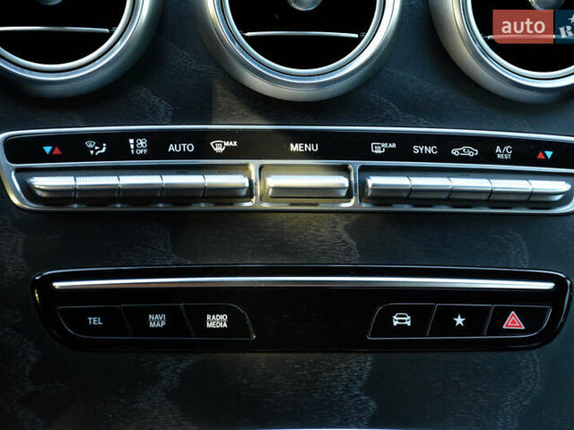 Серый Мерседес ГЛЦ-Класс, объемом двигателя 1.95 л и пробегом 153 тыс. км за 41900 $, фото 18 на Automoto.ua