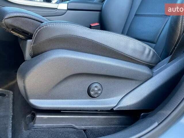 Серый Мерседес ГЛЦ-Класс, объемом двигателя 1.99 л и пробегом 71 тыс. км за 33500 $, фото 43 на Automoto.ua