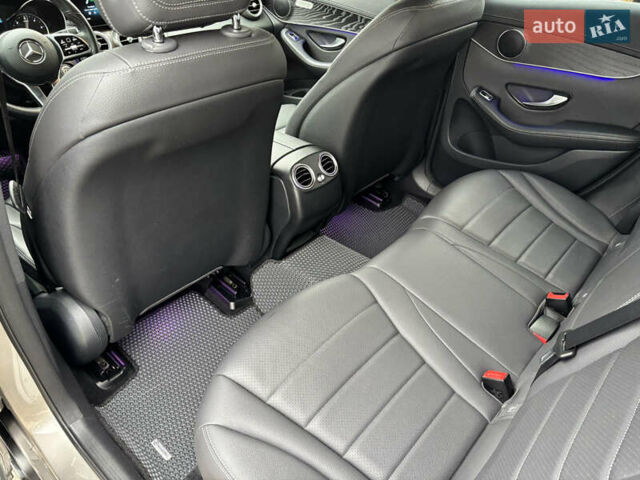 Сірий Мерседес ГЛЦ-Клас, об'ємом двигуна 1.95 л та пробігом 156 тис. км за 37900 $, фото 22 на Automoto.ua