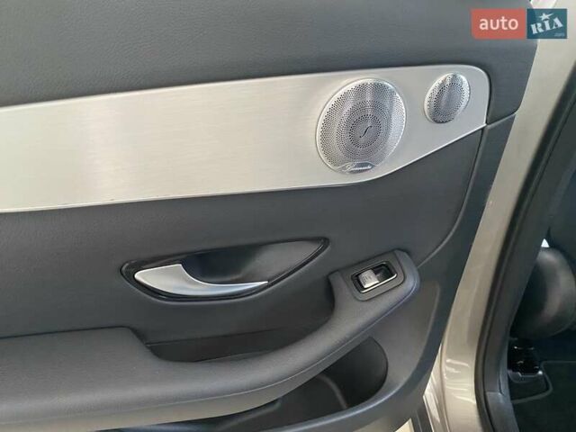 Серый Мерседес ГЛЦ-Класс, объемом двигателя 1.99 л и пробегом 58 тыс. км за 29999 $, фото 37 на Automoto.ua