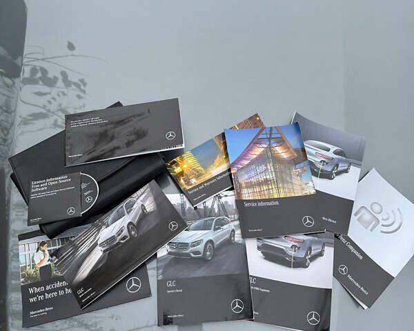 Серый Мерседес ГЛЦ-Класс, объемом двигателя 2 л и пробегом 130 тыс. км за 31600 $, фото 13 на Automoto.ua