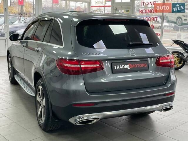 Серый Мерседес ГЛЦ-Класс, объемом двигателя 1.99 л и пробегом 46 тыс. км за 31490 $, фото 13 на Automoto.ua