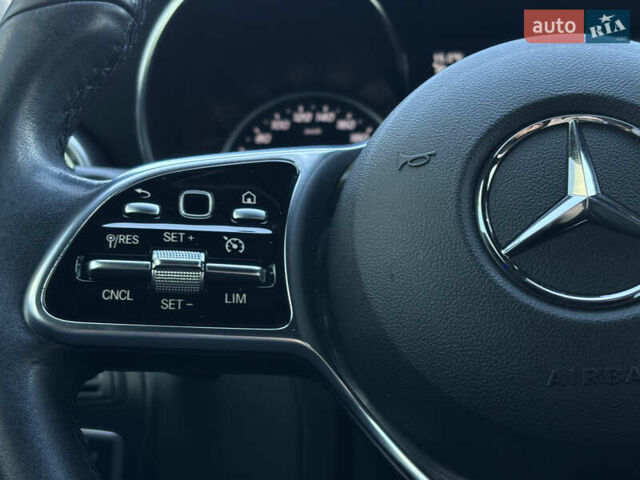 Серый Мерседес ГЛЦ-Класс, объемом двигателя 1.95 л и пробегом 154 тыс. км за 39500 $, фото 32 на Automoto.ua