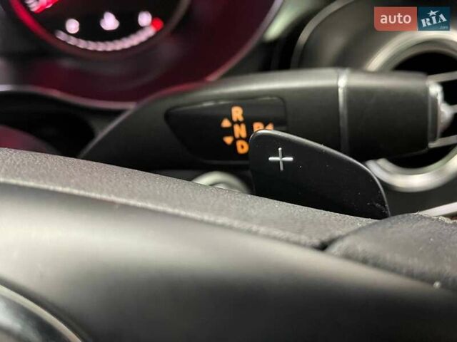 Серый Мерседес ГЛЦ-Класс, объемом двигателя 1.99 л и пробегом 46 тыс. км за 31490 $, фото 38 на Automoto.ua