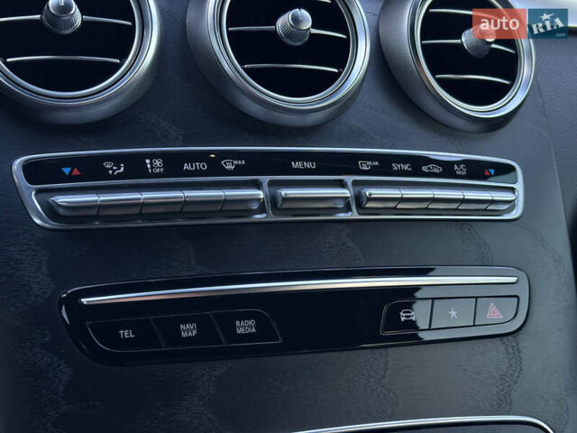 Серый Мерседес ГЛЦ-Класс, объемом двигателя 1.95 л и пробегом 154 тыс. км за 39500 $, фото 27 на Automoto.ua