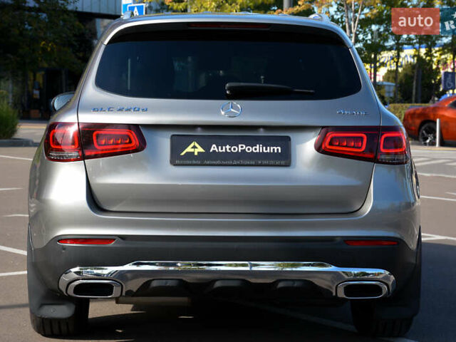 Серый Мерседес ГЛЦ-Класс, объемом двигателя 1.95 л и пробегом 153 тыс. км за 41900 $, фото 10 на Automoto.ua