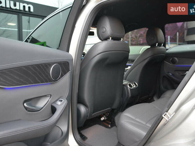 Сірий Мерседес ГЛЦ-Клас, об'ємом двигуна 1.95 л та пробігом 156 тис. км за 36500 $, фото 17 на Automoto.ua