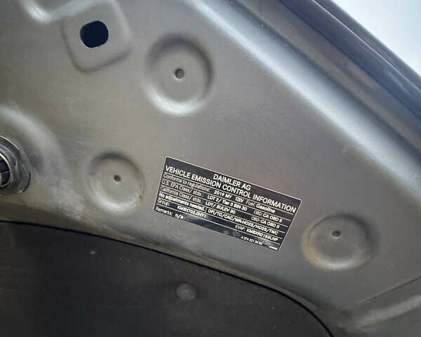 Серый Мерседес ГЛЦ-Класс, объемом двигателя 2 л и пробегом 130 тыс. км за 31600 $, фото 40 на Automoto.ua