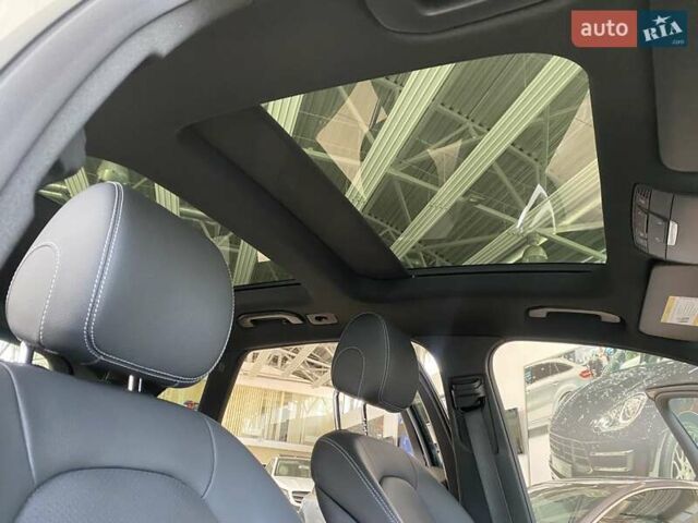Серый Мерседес ГЛЦ-Класс, объемом двигателя 1.99 л и пробегом 58 тыс. км за 29999 $, фото 31 на Automoto.ua
