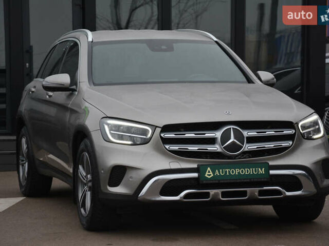 Сірий Мерседес ГЛЦ-Клас, об'ємом двигуна 1.95 л та пробігом 156 тис. км за 36500 $, фото 2 на Automoto.ua