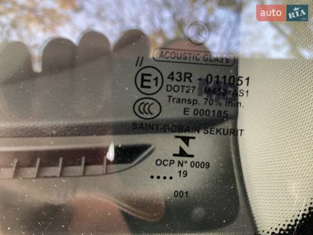 Серый Мерседес ГЛЦ-Класс, объемом двигателя 2.14 л и пробегом 50 тыс. км за 44000 $, фото 5 на Automoto.ua