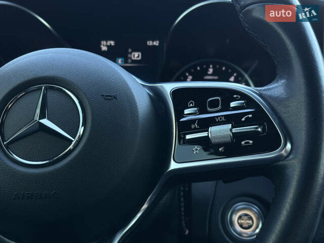 Серый Мерседес ГЛЦ-Класс, объемом двигателя 1.95 л и пробегом 154 тыс. км за 39500 $, фото 31 на Automoto.ua