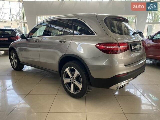 Серый Мерседес ГЛЦ-Класс, объемом двигателя 1.99 л и пробегом 58 тыс. км за 29999 $, фото 9 на Automoto.ua