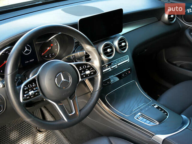 Серый Мерседес ГЛЦ-Класс, объемом двигателя 1.95 л и пробегом 153 тыс. км за 41900 $, фото 26 на Automoto.ua