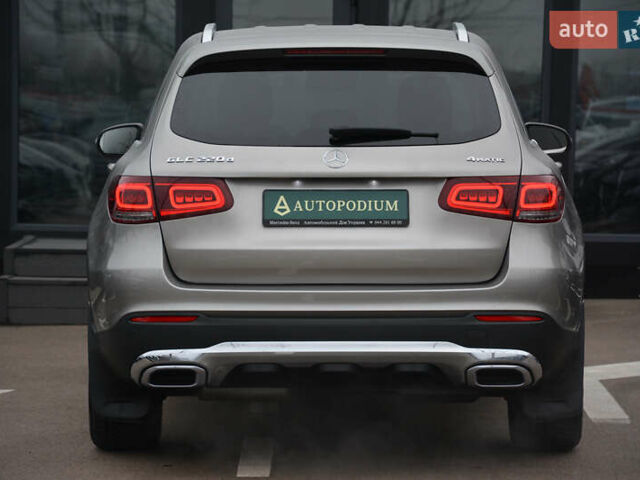 Сірий Мерседес ГЛЦ-Клас, об'ємом двигуна 1.95 л та пробігом 156 тис. км за 36500 $, фото 7 на Automoto.ua