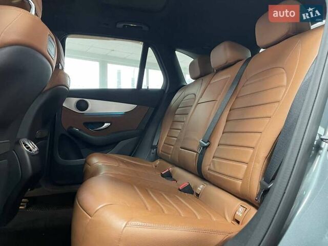 Серый Мерседес ГЛЦ-Класс, объемом двигателя 1.99 л и пробегом 46 тыс. км за 31490 $, фото 26 на Automoto.ua