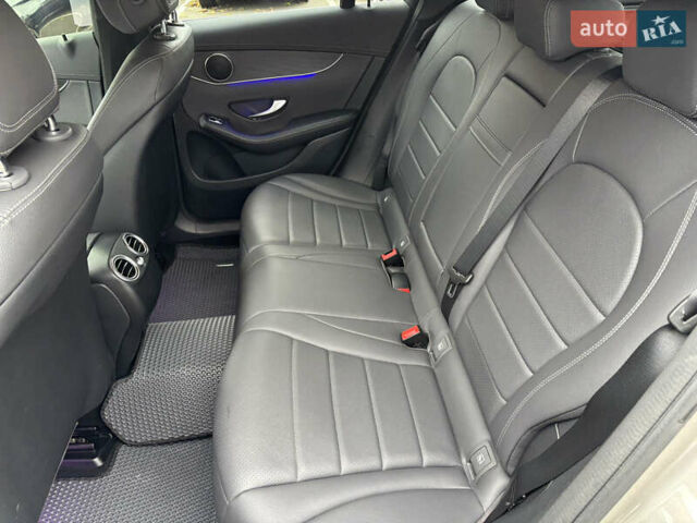Сірий Мерседес ГЛЦ-Клас, об'ємом двигуна 1.95 л та пробігом 156 тис. км за 37900 $, фото 23 на Automoto.ua