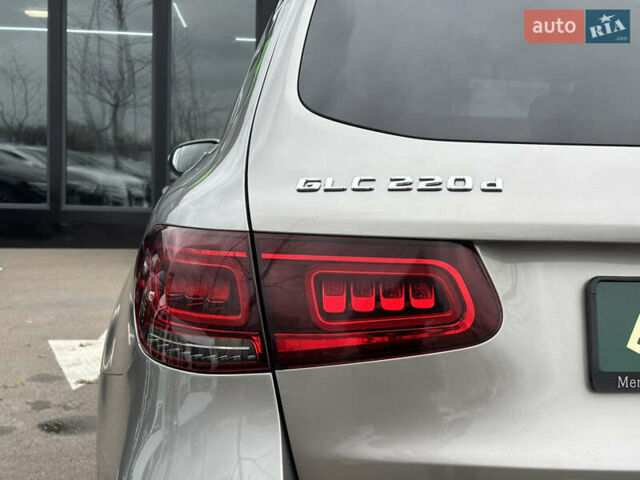 Сірий Мерседес ГЛЦ-Клас, об'ємом двигуна 1.95 л та пробігом 156 тис. км за 37900 $, фото 16 на Automoto.ua