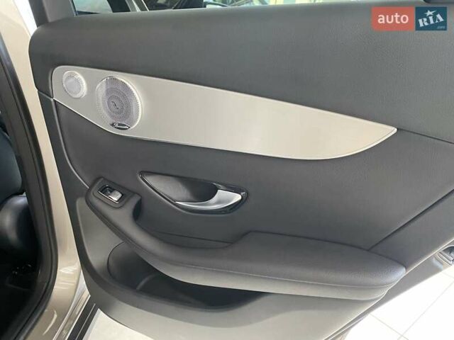 Серый Мерседес ГЛЦ-Класс, объемом двигателя 1.99 л и пробегом 58 тыс. км за 29999 $, фото 36 на Automoto.ua