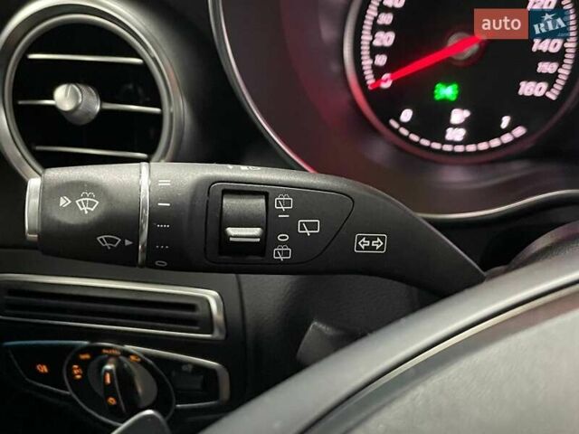 Серый Мерседес ГЛЦ-Класс, объемом двигателя 1.99 л и пробегом 46 тыс. км за 31490 $, фото 32 на Automoto.ua