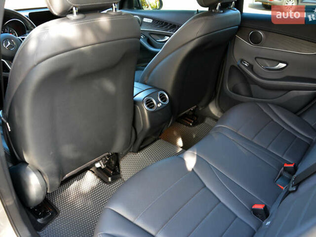 Серый Мерседес ГЛЦ-Класс, объемом двигателя 1.95 л и пробегом 153 тыс. км за 41900 $, фото 24 на Automoto.ua