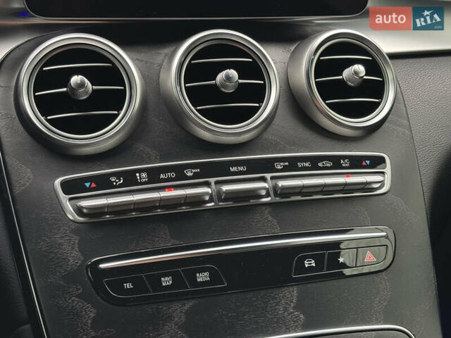 Сірий Мерседес ГЛЦ-Клас, об'ємом двигуна 1.95 л та пробігом 156 тис. км за 37900 $, фото 31 на Automoto.ua