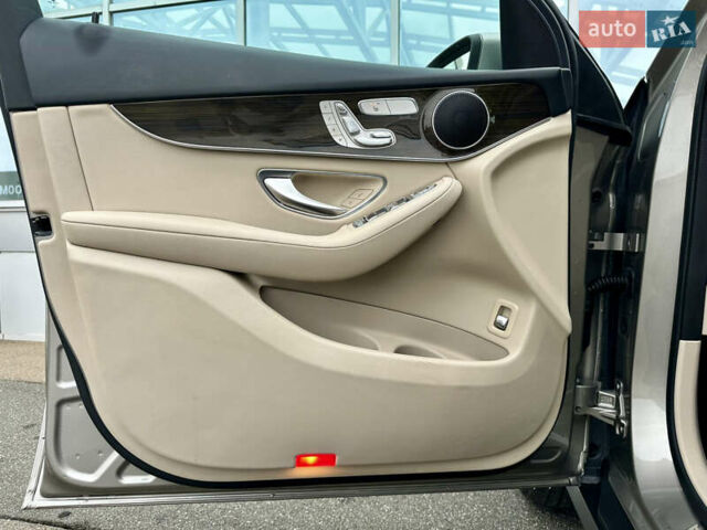 Мерседес ГЛЦ-Класс 2020 в Киеве на Automoto.ua Серый Мерседес ГЛЦ-Класс, объемом двигателя 2 л и пробегом 76 тыс. км за 33290 $, фото 26 на Automoto.ua