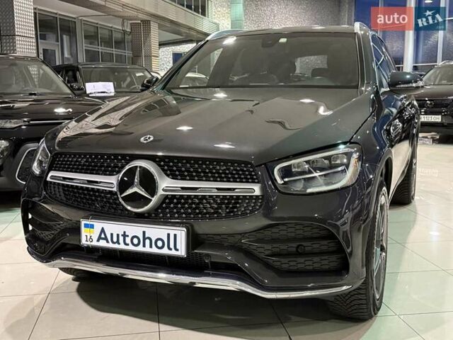 Серый Мерседес ГЛЦ-Класс, объемом двигателя 1.99 л и пробегом 95 тыс. км за 35500 $, фото 2 на Automoto.ua