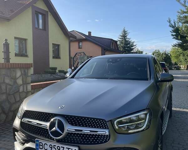 Сірий Мерседес ГЛЦ-Клас, об'ємом двигуна 1.95 л та пробігом 139 тис. км за 57999 $, фото 61 на Automoto.ua