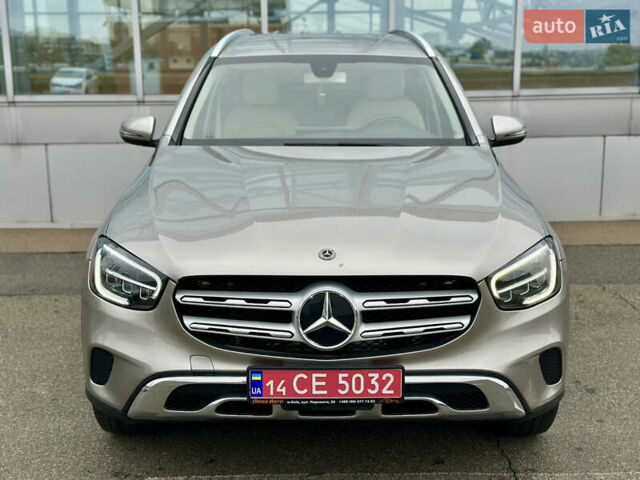 Мерседес ГЛЦ-Класс 2020 в Киеве на Automoto.ua Серый Мерседес ГЛЦ-Класс, объемом двигателя 2 л и пробегом 76 тыс. км за 33290 $, фото 72 на Automoto.ua