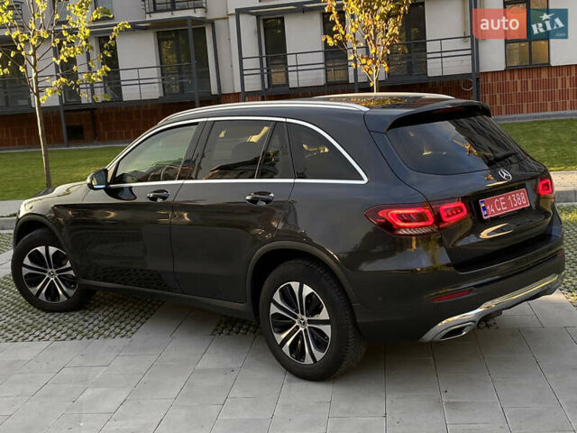 Сірий Мерседес ГЛЦ-Клас, об'ємом двигуна 2 л та пробігом 214 тис. км за 36800 $, фото 27 на Automoto.ua
