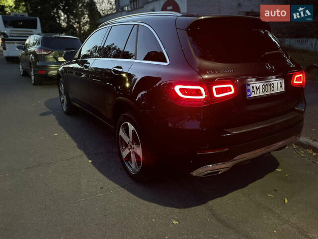 Сірий Мерседес ГЛЦ-Клас, об'ємом двигуна 2 л та пробігом 103 тис. км за 39900 $, фото 4 на Automoto.ua