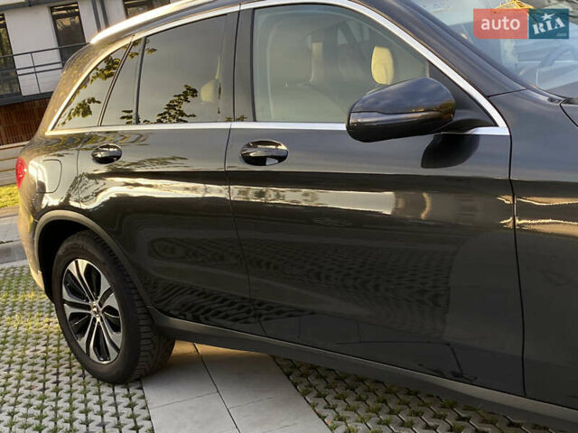 Сірий Мерседес ГЛЦ-Клас, об'ємом двигуна 2 л та пробігом 214 тис. км за 36800 $, фото 11 на Automoto.ua