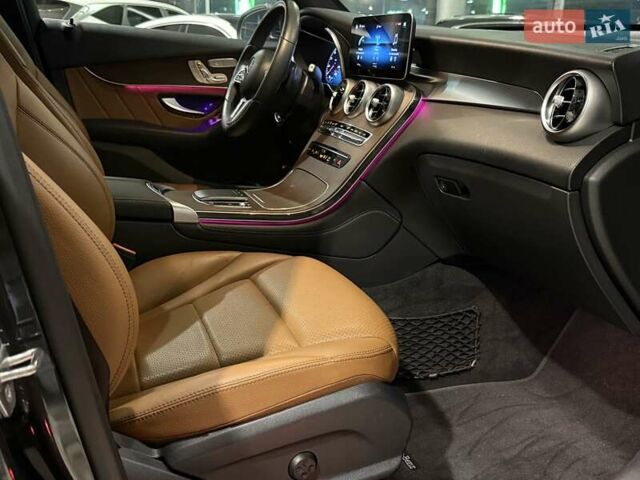 Серый Мерседес ГЛЦ-Класс, объемом двигателя 1.99 л и пробегом 95 тыс. км за 35500 $, фото 30 на Automoto.ua