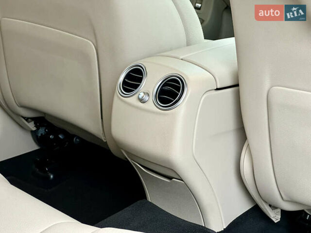 Сірий Мерседес ГЛЦ-Клас, об'ємом двигуна 2 л та пробігом 77 тис. км за 32490 $, фото 44 на Automoto.ua