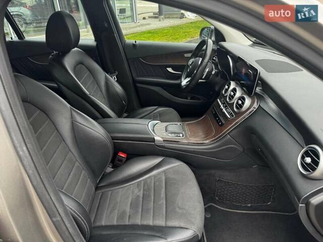 Сірий Мерседес ГЛЦ-Клас, об'ємом двигуна 2 л та пробігом 100 тис. км за 37000 $, фото 12 на Automoto.ua