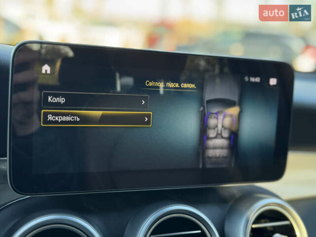 Серый Мерседес ГЛЦ-Класс, объемом двигателя 2 л и пробегом 99 тыс. км за 45300 $, фото 14 на Automoto.ua