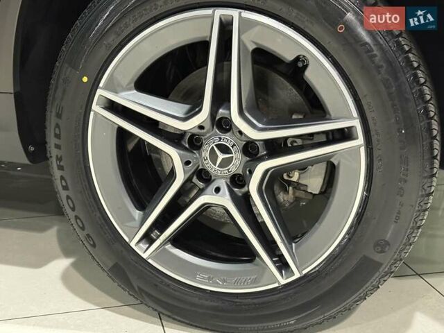 Серый Мерседес ГЛЦ-Класс, объемом двигателя 1.99 л и пробегом 95 тыс. км за 35500 $, фото 45 на Automoto.ua