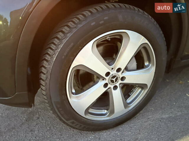 Сірий Мерседес ГЛЦ-Клас, об'ємом двигуна 2 л та пробігом 103 тис. км за 39900 $, фото 7 на Automoto.ua