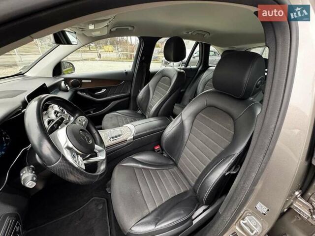 Сірий Мерседес ГЛЦ-Клас, об'ємом двигуна 2 л та пробігом 100 тис. км за 37000 $, фото 20 на Automoto.ua