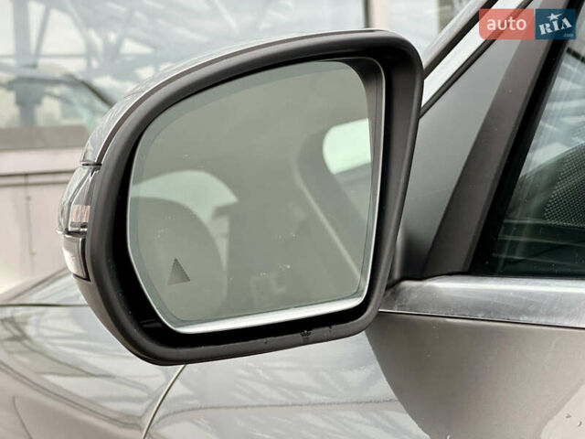 Мерседес ГЛЦ-Класс 2020 в Киеве на Automoto.ua Серый Мерседес ГЛЦ-Класс, объемом двигателя 2 л и пробегом 76 тыс. км за 33290 $, фото 25 на Automoto.ua