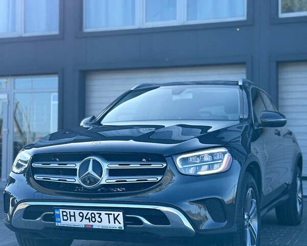 Серый Мерседес ГЛЦ-Класс, объемом двигателя 1.99 л и пробегом 75 тыс. км за 36000 $, фото 2 на Automoto.ua