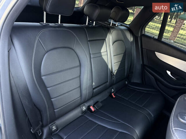 Серый Мерседес ГЛЦ-Класс, объемом двигателя 2 л и пробегом 90 тыс. км за 28500 $, фото 9 на Automoto.ua