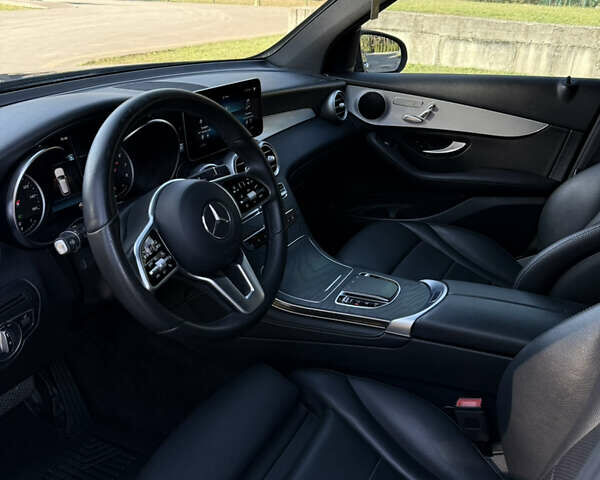 Серый Мерседес ГЛЦ-Класс, объемом двигателя 2 л и пробегом 90 тыс. км за 28500 $, фото 19 на Automoto.ua