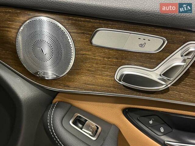 Серый Мерседес ГЛЦ-Класс, объемом двигателя 1.99 л и пробегом 95 тыс. км за 35500 $, фото 35 на Automoto.ua