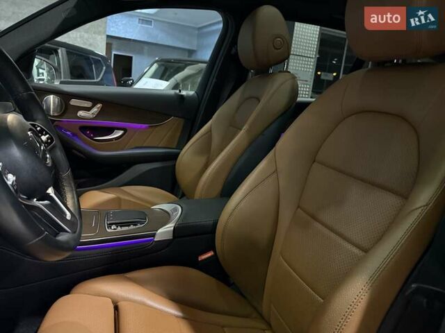 Серый Мерседес ГЛЦ-Класс, объемом двигателя 1.99 л и пробегом 95 тыс. км за 35500 $, фото 37 на Automoto.ua