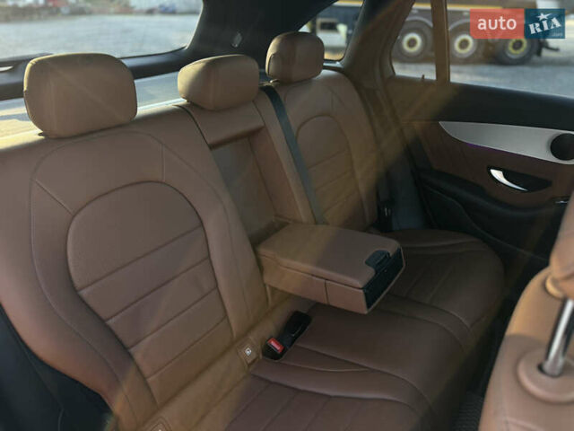 Серый Мерседес ГЛЦ-Класс, объемом двигателя 2 л и пробегом 99 тыс. км за 45300 $, фото 22 на Automoto.ua